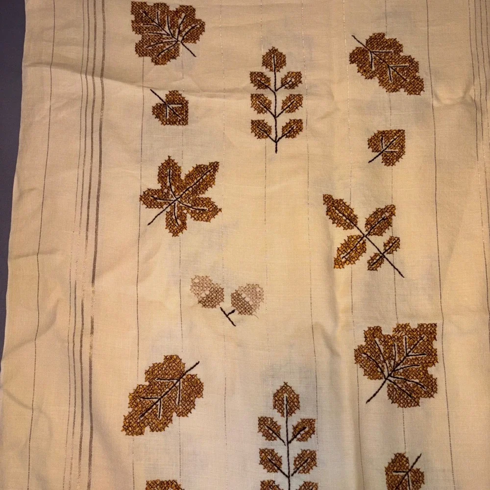 Vintage Embroidered Fall Leaf Table Cloth 60x75 Cream Gold Pinstripe Harvest